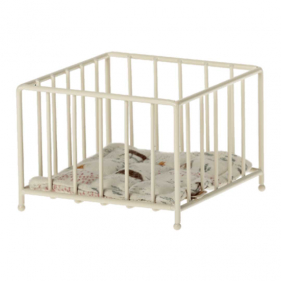 Maileg Playpen Micro Off White i gruppen Leker / Leker fra 3 r / Dukker & dukkeklr hos Kpbarnvagn (11-1102-00)