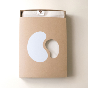 Coracor Bæresjal Natural Dye Walnut