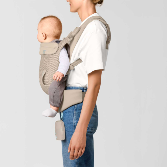 Cybex Laya Bæresele Almond Beige