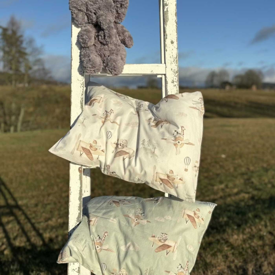 Mini Dreams Sengetøysett Sprinkelseng Flying Friends Hvit