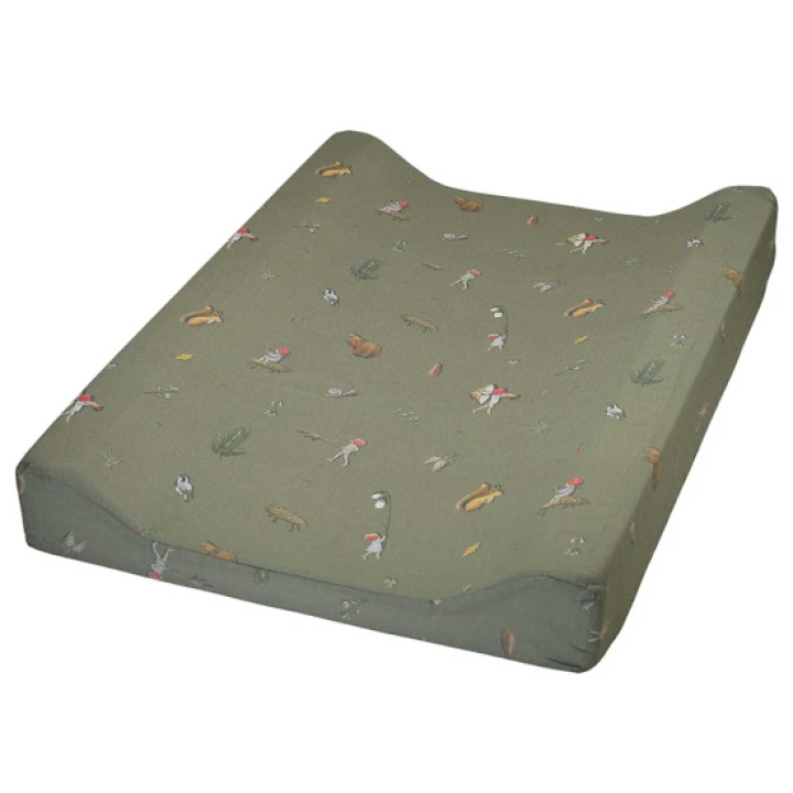 Elsa Beskow Tomtebobarnen Stellematte Grønn i gruppen Barnerommet / Stellebord & stellematter hos Köpbarnvagn (ELBE3699)