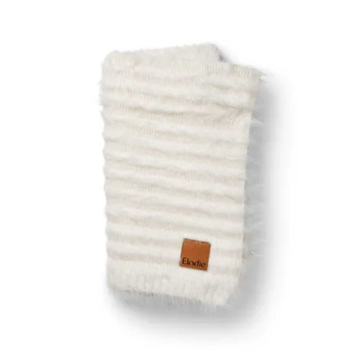 Elodie Furry Strikket Teppe Vanilla White i gruppen Babytilbehør / Tepper & Pledd hos Köpbarnvagn (ELOD30315103102NA)