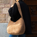 Elodie Stelleveske Moon Bag Caramel Brown