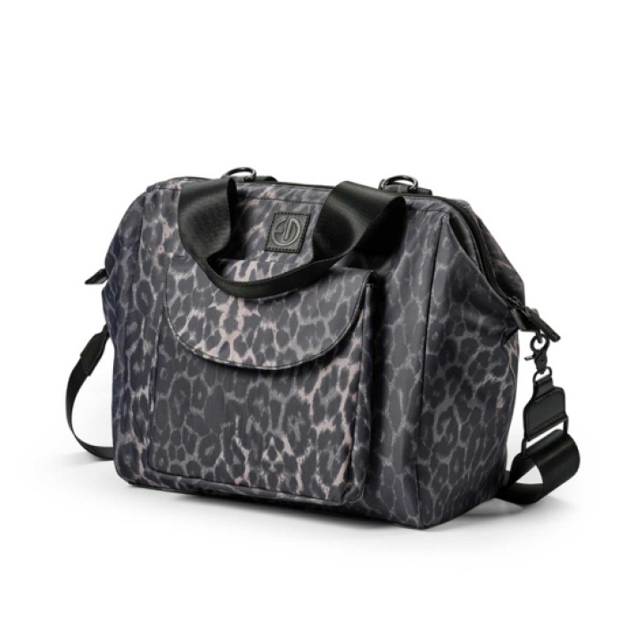 Elodie Stelleveske Wide Frame Le Leopard