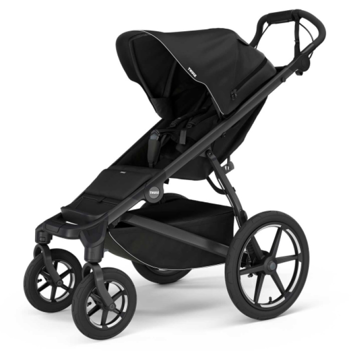 Thule Urban Glide 4-wheel Black i gruppen Barnevogner / Varemerker / Thule / Urban Glide hos Köpbarnvagn (THUL10101976)